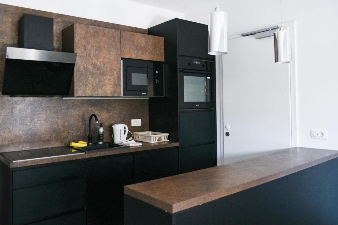 Point Zero Apartment ลูบลิยานา ภายนอก รูปภาพ